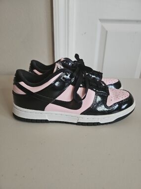 Nike Dunks Low Panda Light Pink and Black size 6.5 Women's